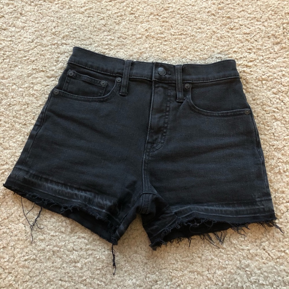 Madewell black denim shorts size 23